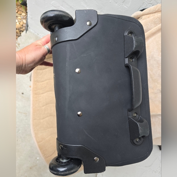 Premium Spartan Black Rollie Waterproof Luggage - Picture 3 of 7